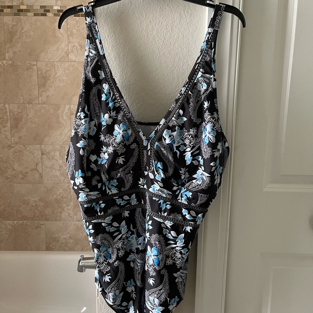 Like new swimsuit